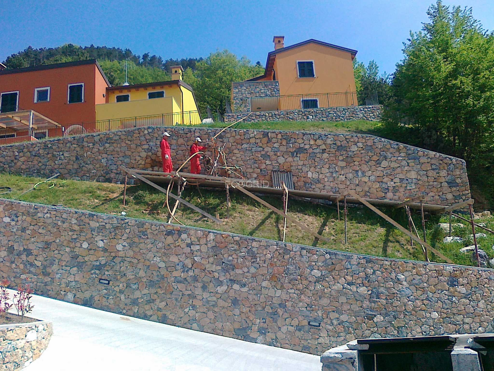 Consolidamento muro