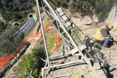 Chiodature in parete consolidamento